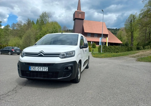 Citroen Berlingo cena 39900 przebieg: 172000, rok produkcji 2019 z Stargard małe 121